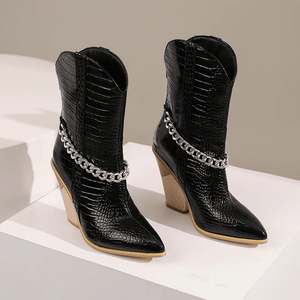Låga Cowboyboots med Kedja och Hög Klack