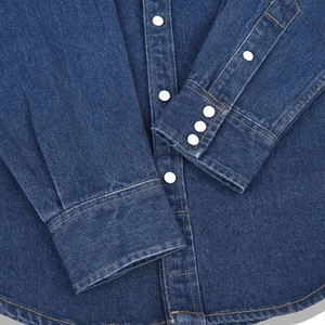 Westernskjorta i tvättad denim