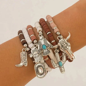 Boho Armband med Western Berlocker