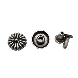 Concho i Antiksilver med Blommig Design 11mm