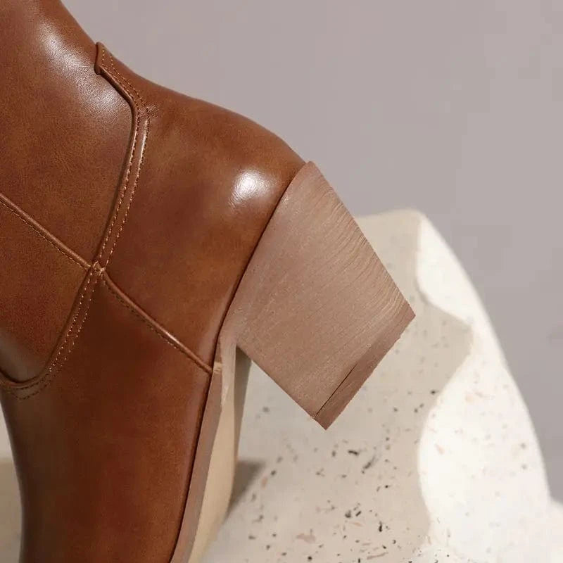 Cowgirl-Ankelboots med Metalltå
