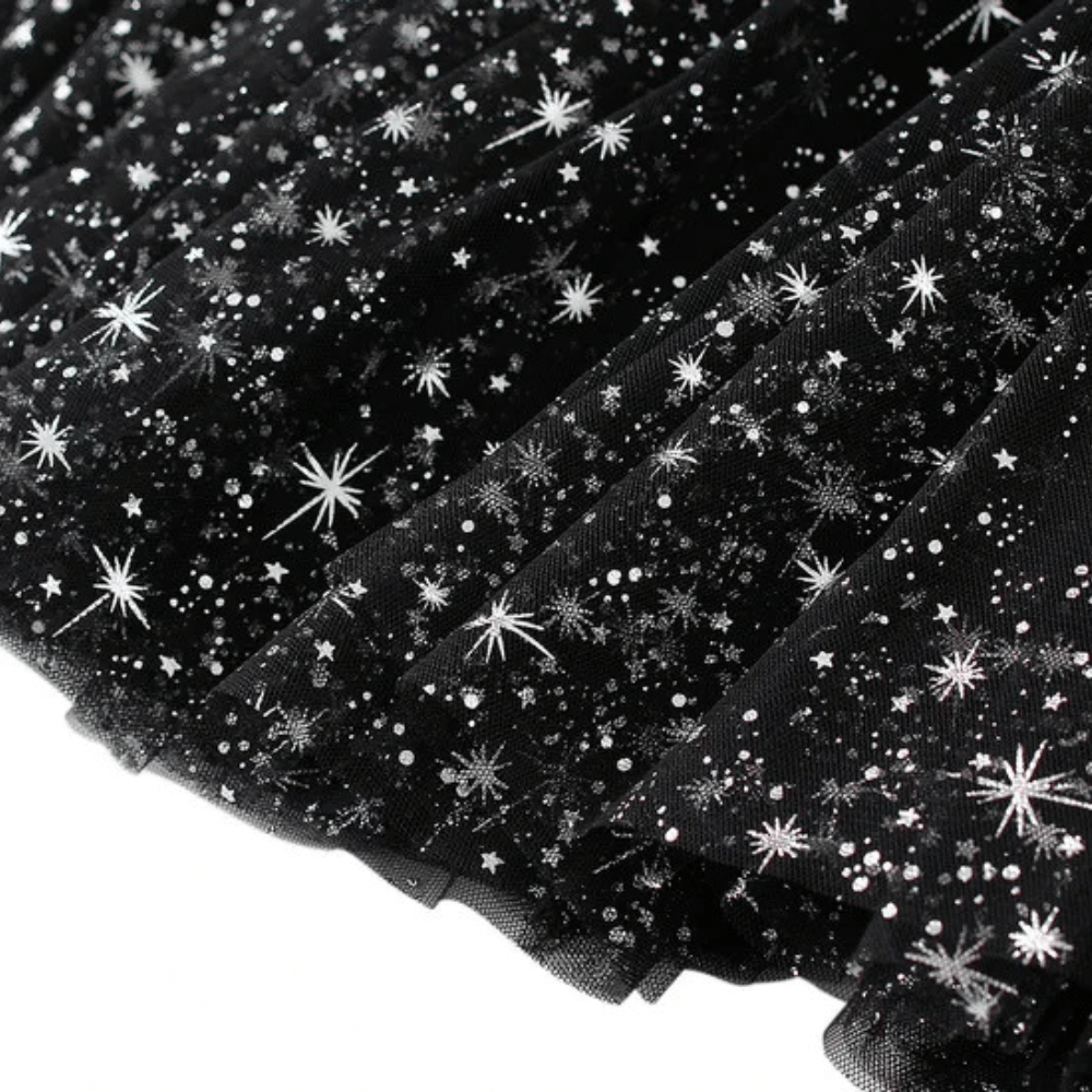 Lång tyllkjol med glittrig stjärnhimmel