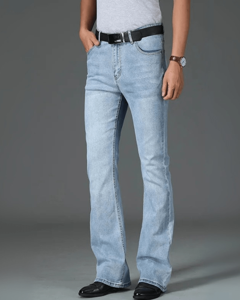 Ljusblå jeans herr