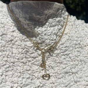Silverhalsband med Dubbla Hästbett