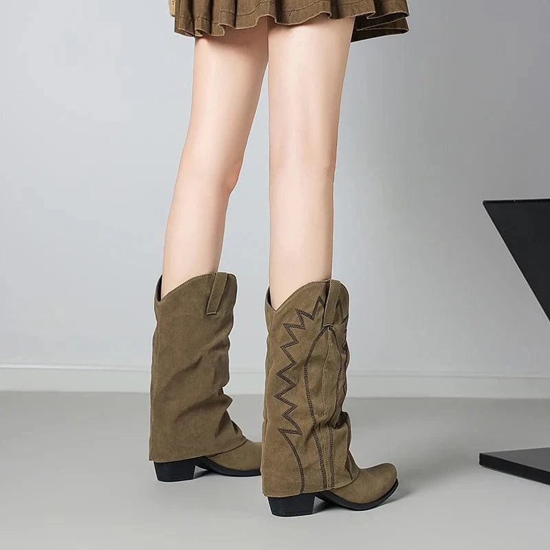 Slouchiga Cowboyboots i Mocka för Dam
