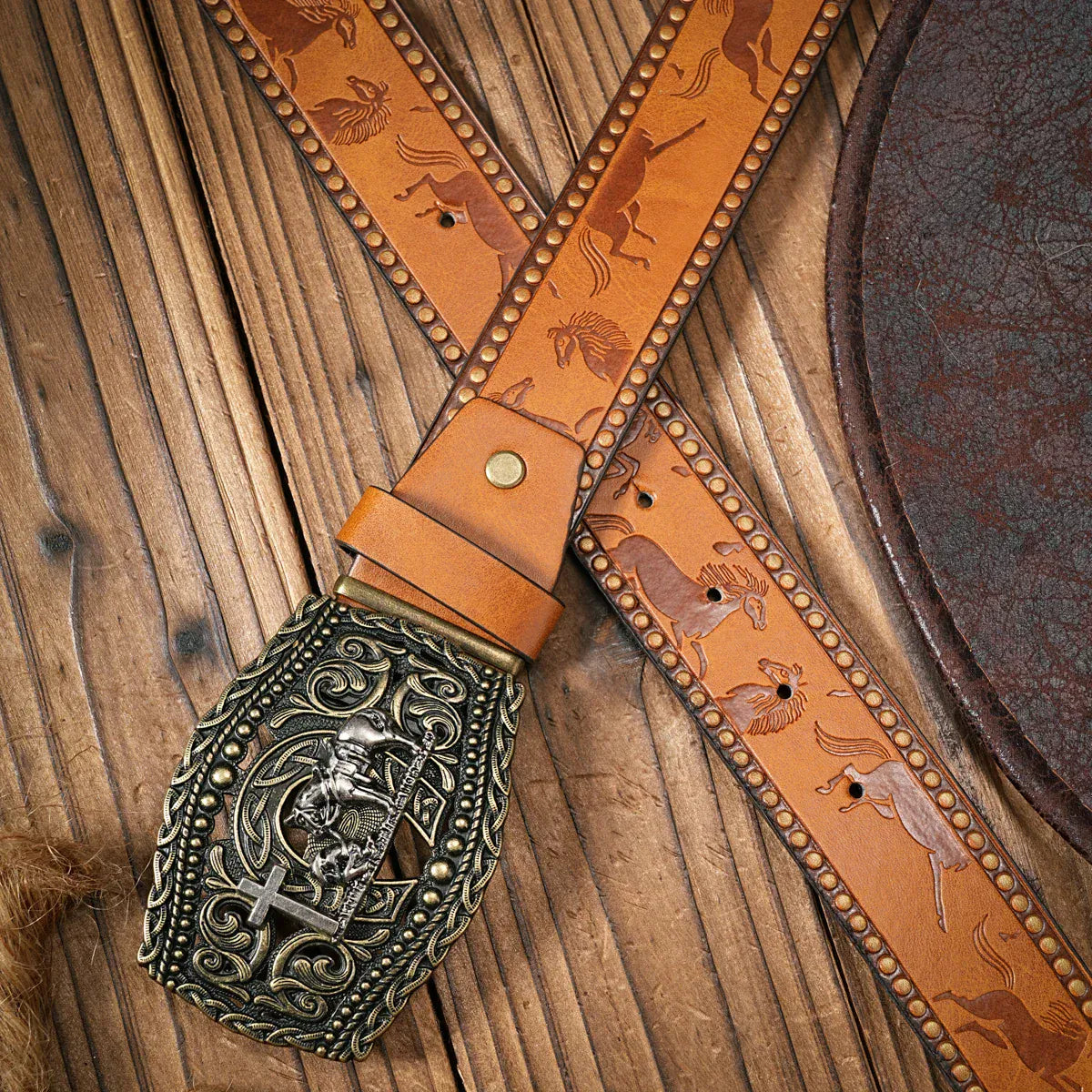 Westernbälte med häst och cowboy